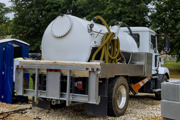 Best Porta potty delivery and setup  in Wellston, OH